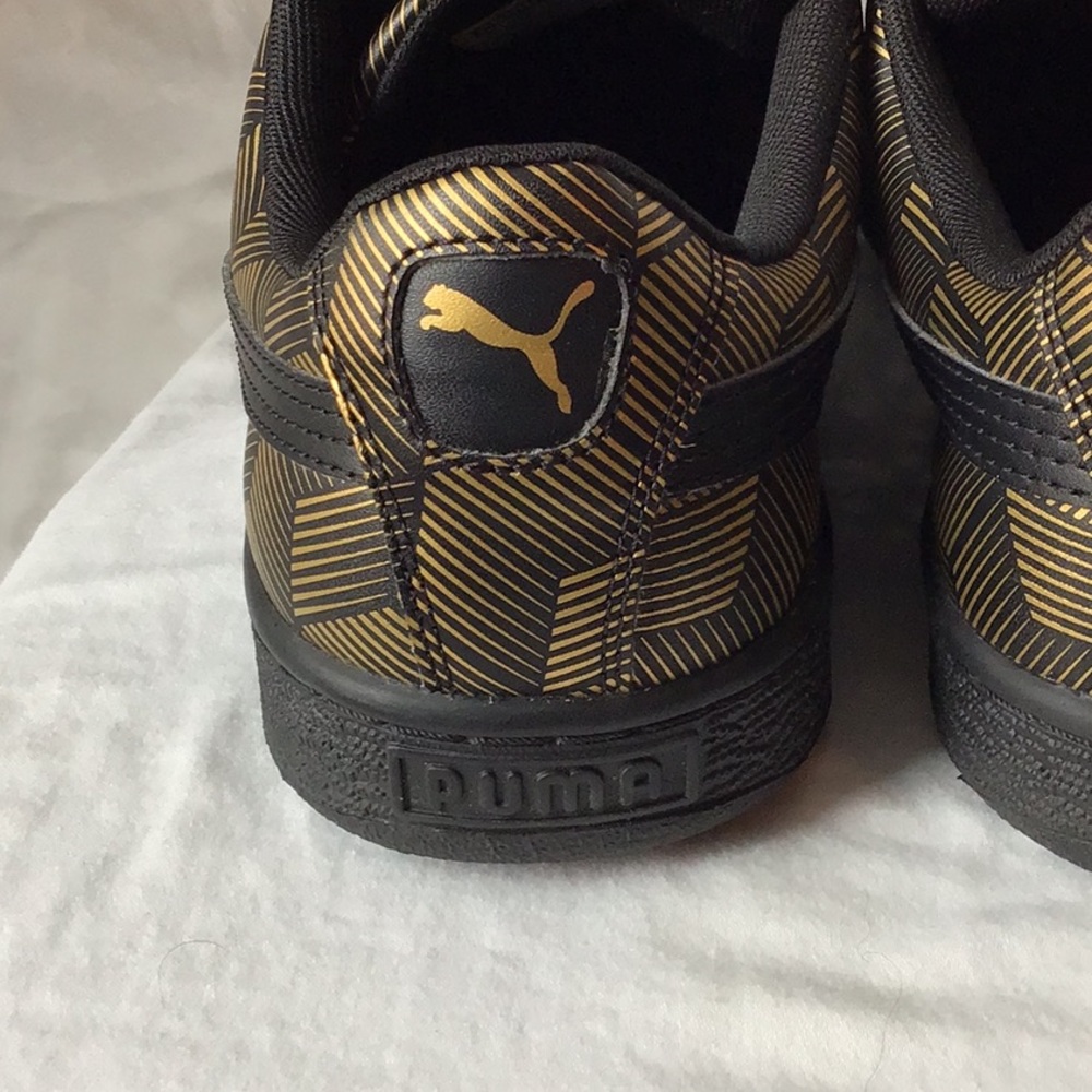Pumas Women’s Basketball Classic Sneakers - Picture 7 of 12